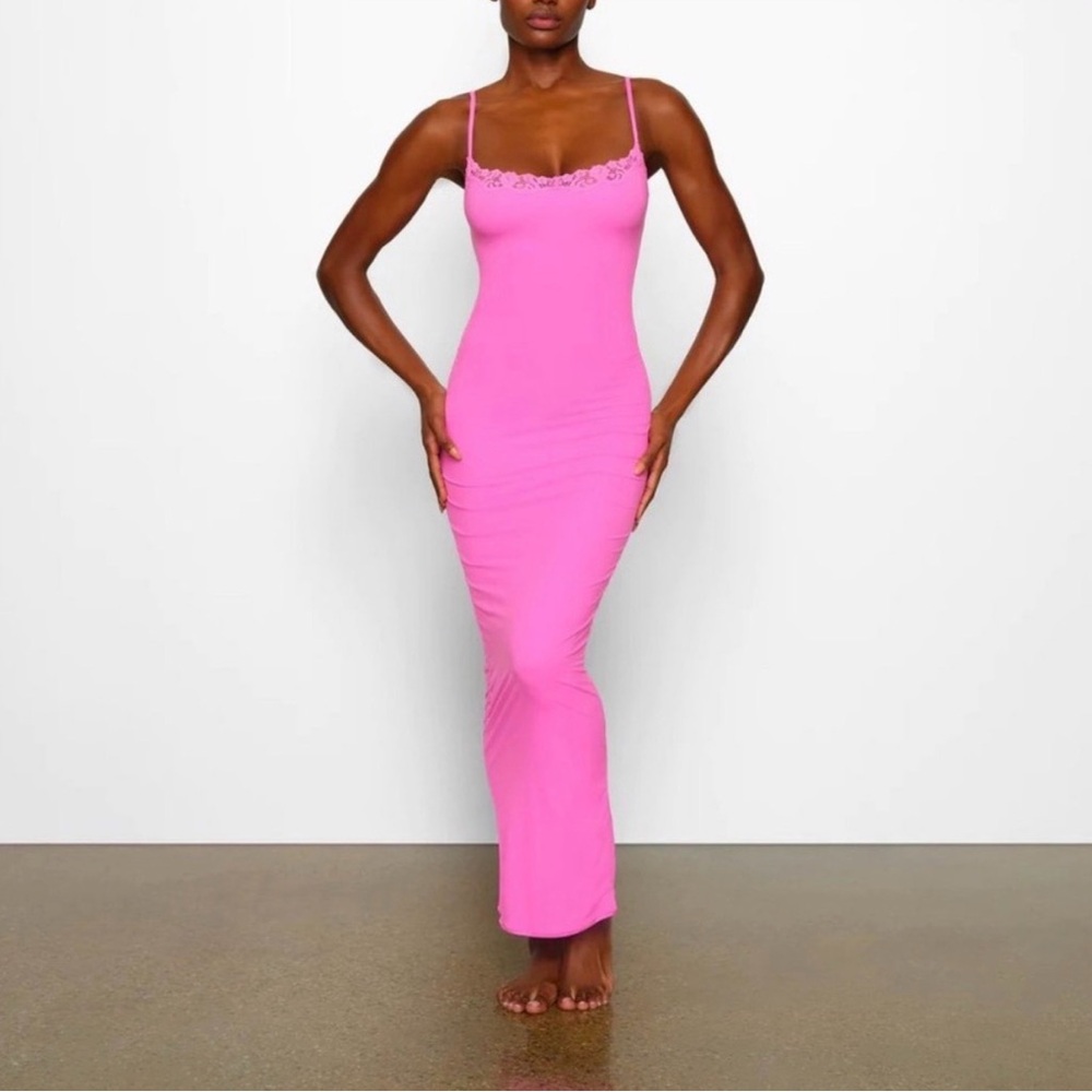 SKIMS Fits Everybody Lace Slip Dress L Neon Orchid Pink Maxi NWT Stretch Bodycon